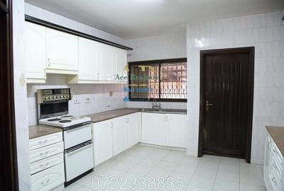 5 Bed House with En Suite at Rhapta Road Westlands Nairobi - 2