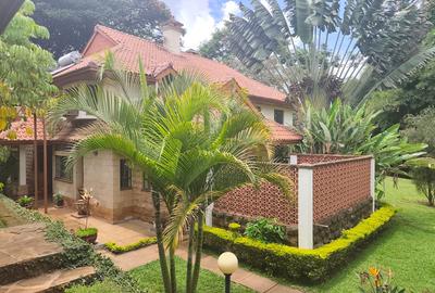 5 Bed Townhouse with En Suite in Rosslyn - 2