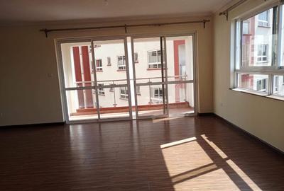 3 Bed Apartment with En Suite in General Mathenge