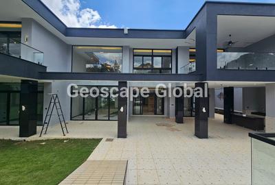 5 Bed House with En Suite in Nyari - 3