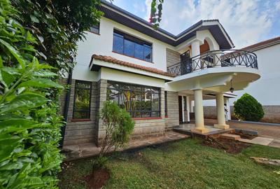 5 Bed House with En Suite in Spring Valley