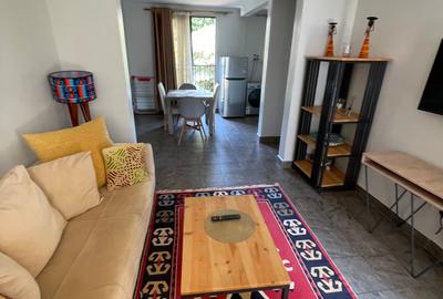Serviced 1 Bed Apartment with En Suite in Riverside - 3