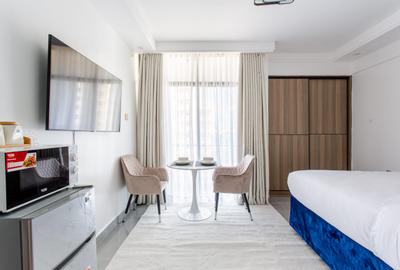 Serviced Studio Apartment with En Suite in Lavington