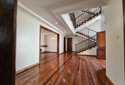 6 Bed House with En Suite at Loresho