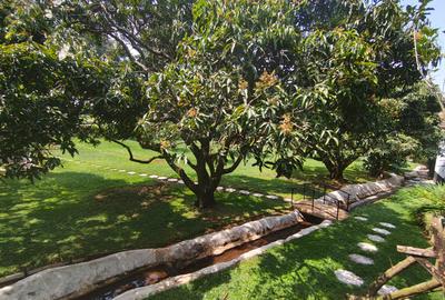 2 Bed House with Garden in Runda