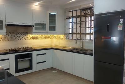 3 Bed Apartment with En Suite in Riara Road