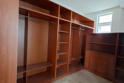 5 Bed House with En Suite at Runda - 4