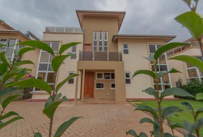 4 Bed Townhouse in Kiambu Road