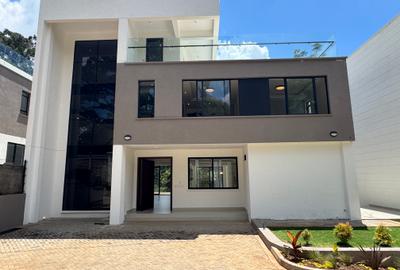 6 Bed Villa with En Suite in Kitisuru - 3