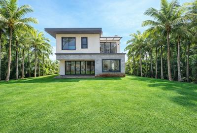 4 Bed House with En Suite in Loresho