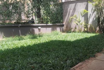 4 Bed Townhouse with En Suite in Westlands Area - 2