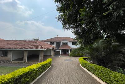 4 Bed Villa with En Suite in Runda - 2