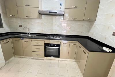 2 Bed Apartment with En Suite in Kileleshwa - 2