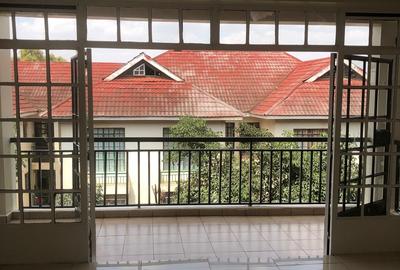 Serviced 3 Bed Apartment with En Suite in Kahawa West
