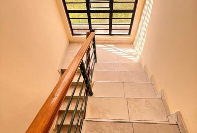 4 Bed House with En Suite in Kitengela - 4