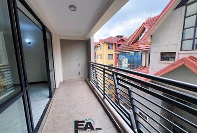 2 Bed Apartment with En Suite at School Lane - 2