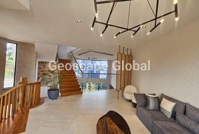 4 Bed House with En Suite in Loresho