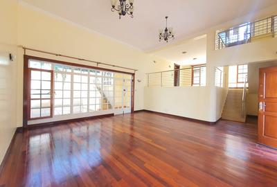 5 Bed House with En Suite at Kyuna - 2