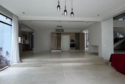 5 Bed Townhouse in Karen - 4