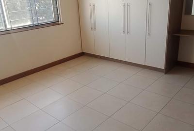 4 Bed Apartment with En Suite at Parklands