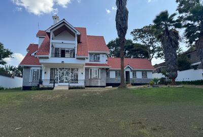5 Bed House with En Suite at Runda - 3