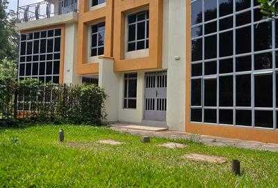 5 Bed Townhouse with En Suite at Lavington Green - 4