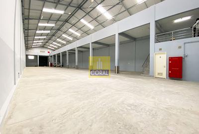 13,000 ft² Warehouse in Industrial Area