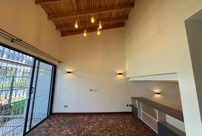 4 Bed Townhouse with En Suite at Lantana Road - 4