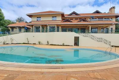 5 Bed House with Swimming Pool at Nyari