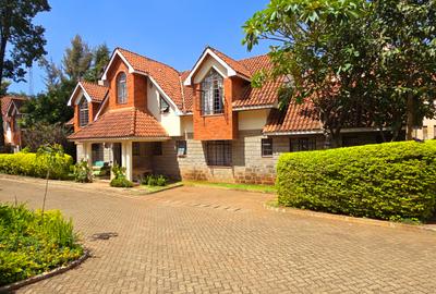 4 Bed Townhouse with En Suite at Chalbi Drive - 2