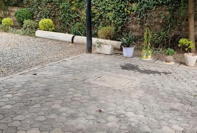 4 Bed Townhouse with En Suite at Blankets