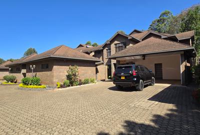 4 Bed Townhouse with En Suite at Peponi Road