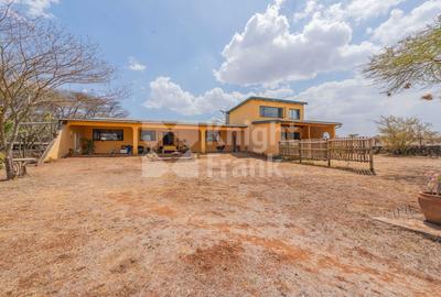 2 Bed House with Garden in Kitengela