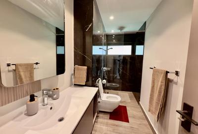 2 Bed House with En Suite in Gigiri - 2