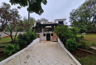 5 Bed House with Staff Quarters in Muthaiga - 2
