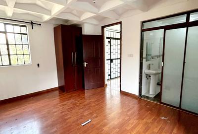 2 Bed Apartment with En Suite in Kileleshwa