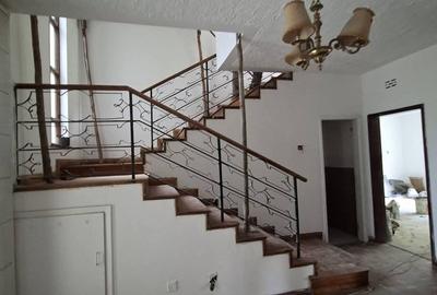 4 Bed House with En Suite in Muthaiga - 4