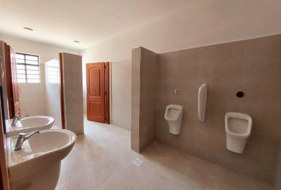 Warehouse with Fibre Internet at Ruiru - 4