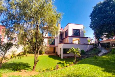 5 Bed Townhouse with Staff Quarters in Kiambu Road