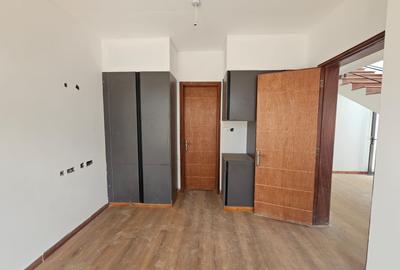 5 Bed House with En Suite in Kiambu Road - 2