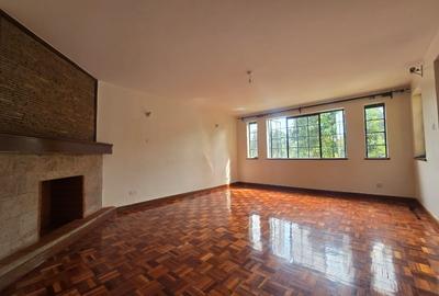 5 Bed Townhouse with En Suite in Lavington