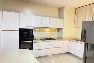 Furnished 3 Bed Apartment with En Suite in Parklands