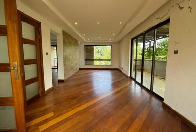 5 Bed Townhouse with En Suite in Lavington