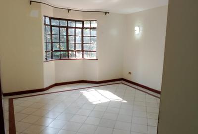 3 Bed Apartment with En Suite at Parklands - 3
