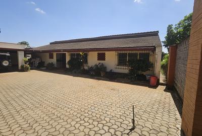 4 Bed House with En Suite in Runda