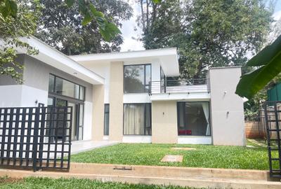 2 Bed Townhouse with En Suite in Lavington - 3