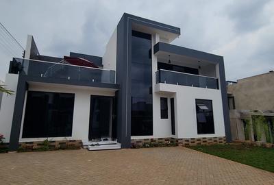 5 Bed House with En Suite at Mugutha