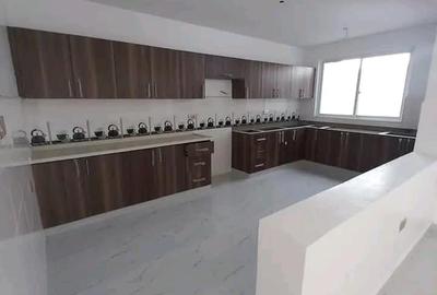 3 Bed Apartment with En Suite in Nyali Area