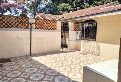 4 Bed House with Swimming Pool in Loresho