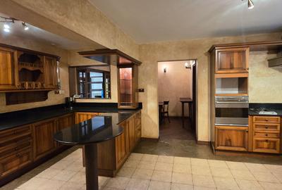 5 Bed House with En Suite at Runda Eliud Mathu - 3